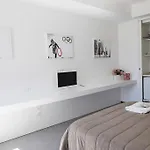 게스트하우스 La 4*