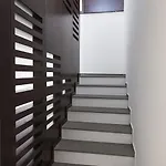 게스트하우스 La 4*